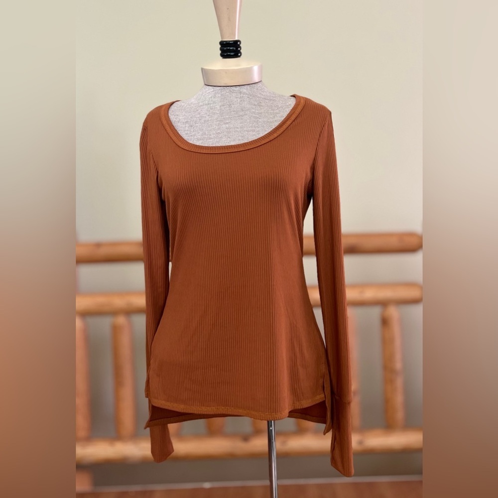 Earthbound Trading Co. Ribbed Long Sleeve Top – Size Large